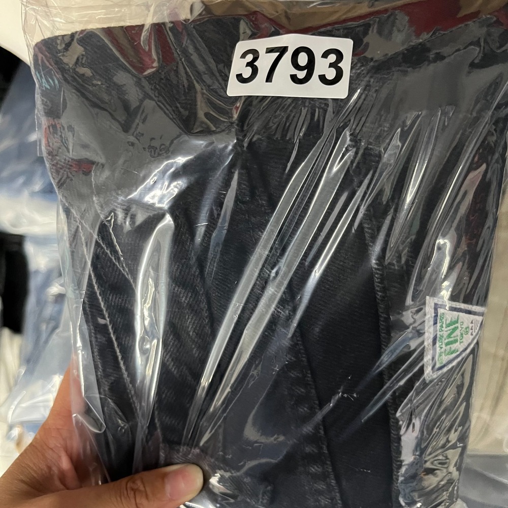 Fine Flare Jeans Women's 7/8 Black Denim Pockets Mid Rise Zip Fly Y2K - 26x28.5 - Picture 11 of 11
